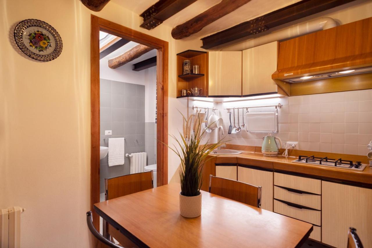 Casa Donna Aiuola Appartement Napels Buitenkant foto